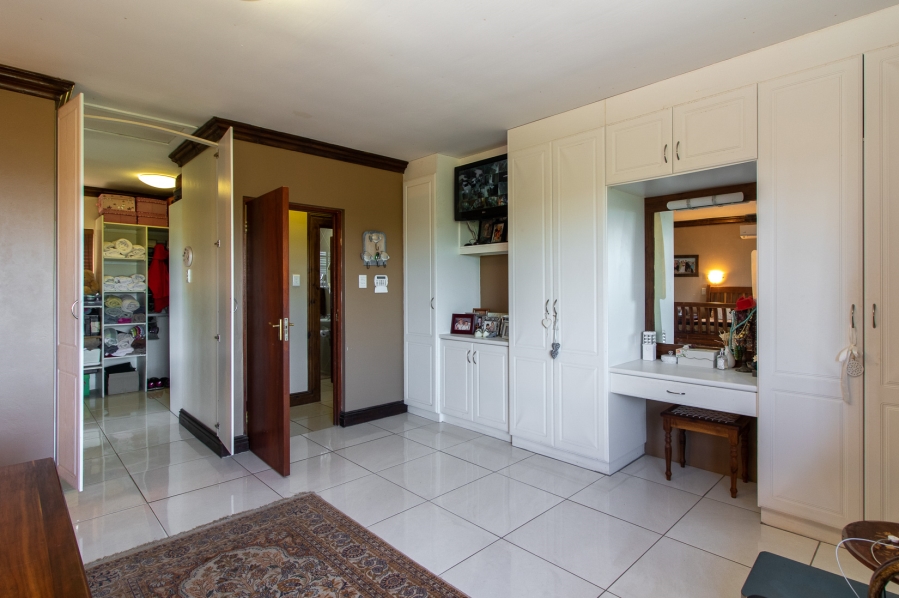 4 Bedroom Property for Sale in West Beach Eastern Cape